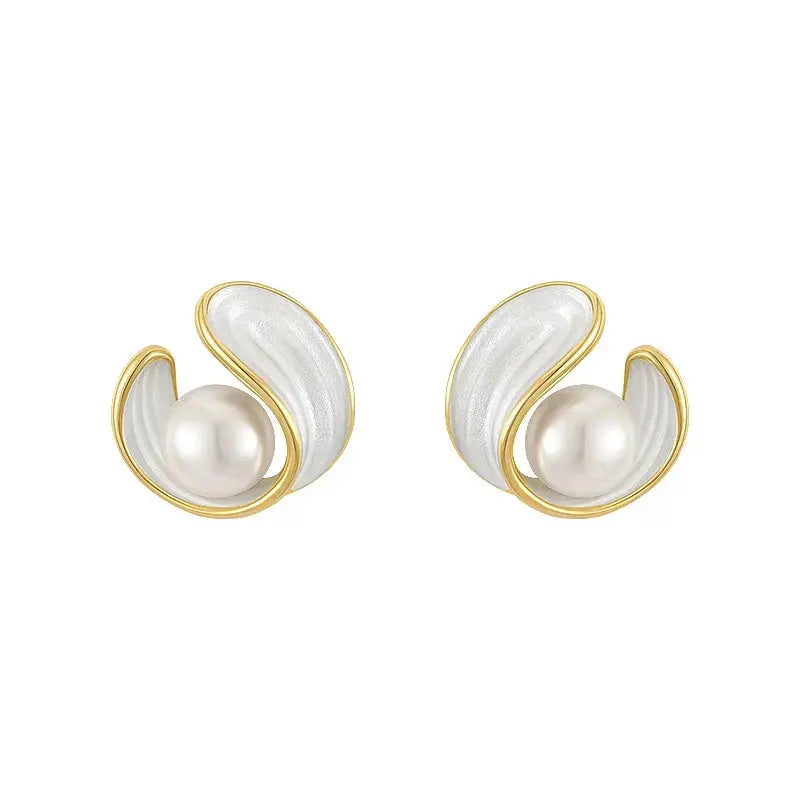 Luxury white opal earrings with pearls in gold