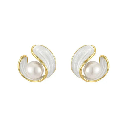 Luxury white opal earrings with pearls in gold