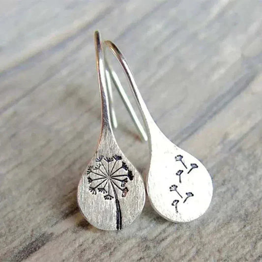 Dandelion leaf earrings in 925 silver